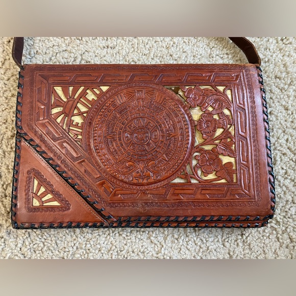 Vintage Leather Shoulder Purse from Mexico - Picture 3 of 15
